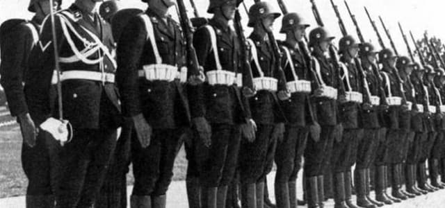 سربازان اساس در جنگ جهانی دوم